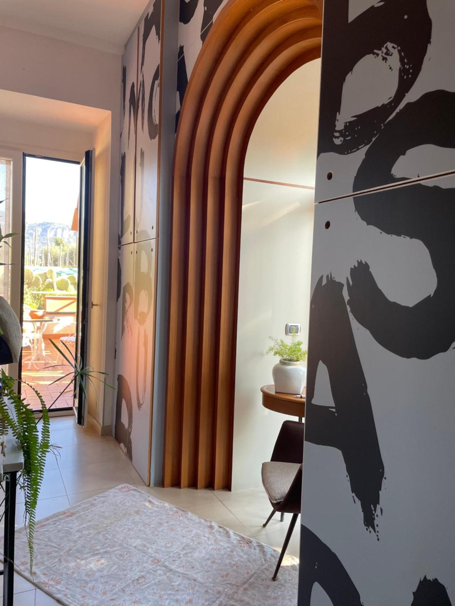 Domus Felix Bed & Breakfast ซอร์เรนโต ภายนอก รูปภาพ