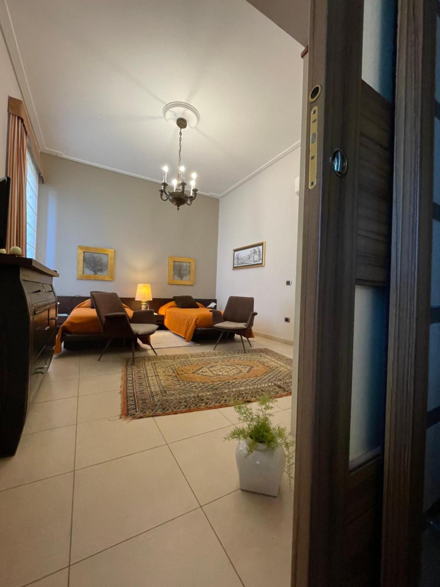 Domus Felix Bed & Breakfast ซอร์เรนโต ภายนอก รูปภาพ