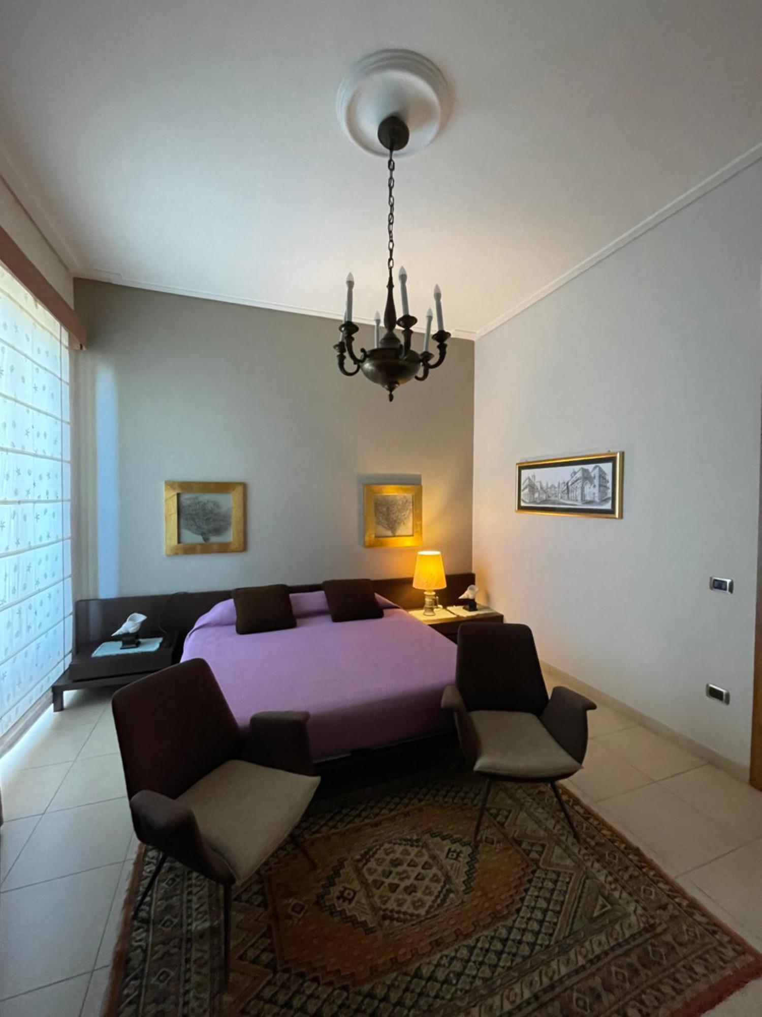 Domus Felix Bed & Breakfast ซอร์เรนโต ภายนอก รูปภาพ