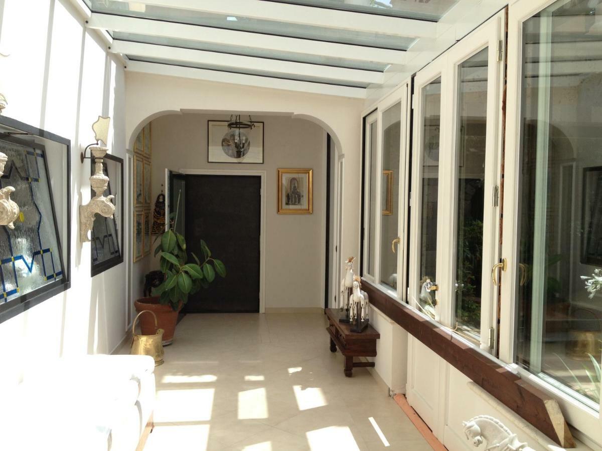 Domus Felix Bed & Breakfast ซอร์เรนโต ภายนอก รูปภาพ